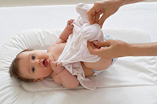 宝宝出生0~12个月需要注意的事项,新手爸妈一定要知道 第2张 宝宝出生0~12个月需要注意的事项,新手爸妈一定要知道 第2张